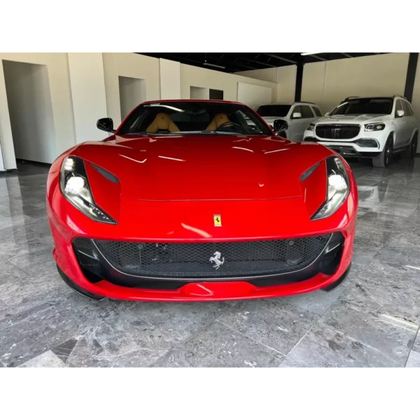 FERRARI 812 SUPERFAST V12 - Image 2