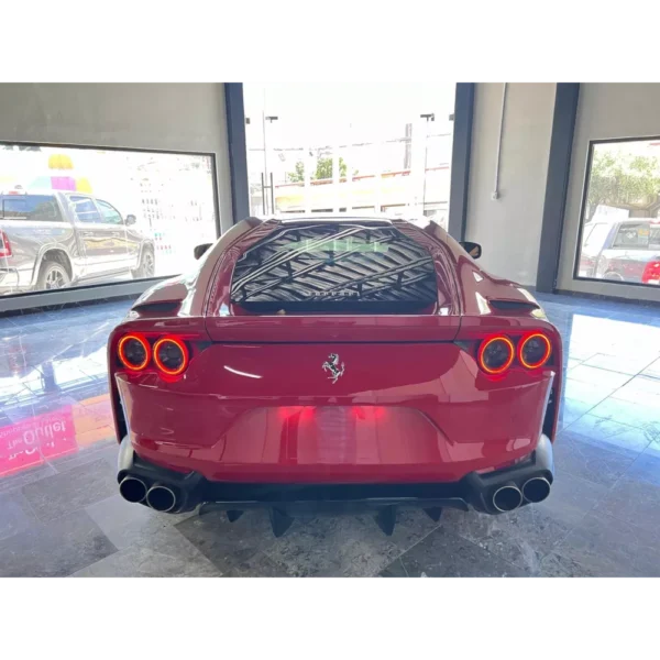 FERRARI 812 SUPERFAST V12 - Image 6