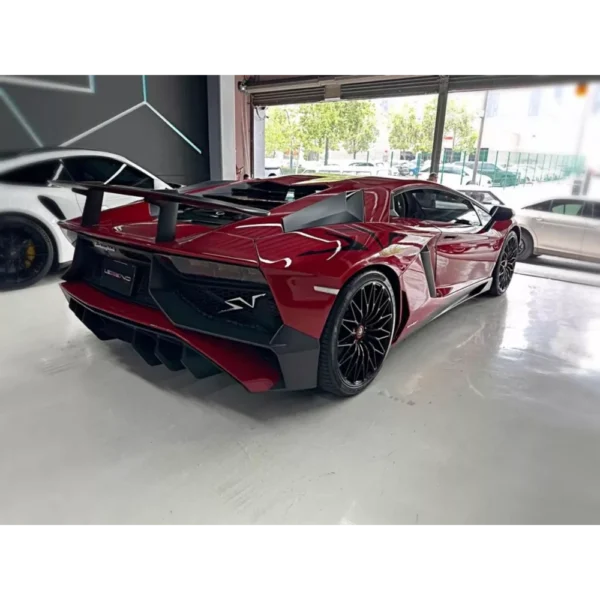 LAMBORGHINI AVENTADOR 6.5L LP 750-4 SUPERVELOCE - Image 3