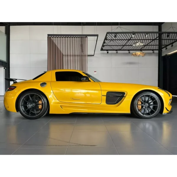 MERCEDES BENZ SLS AMG BLACK SERIES - Image 7